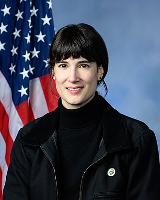 Marie Gluesenkamp Perez headshot